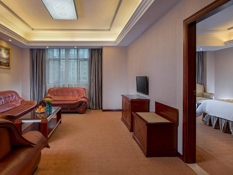 Vienna Hotel Guangzhou Airport 2 Exterior foto